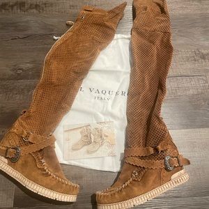 El Vaquero, Maleficent Punch Mou- over the knee boots.